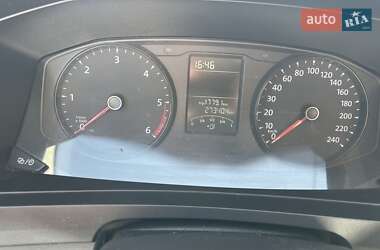 Минивэн Volkswagen Transporter 2018 в 
