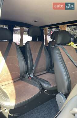 Минивэн Volkswagen Transporter 2018 в 
