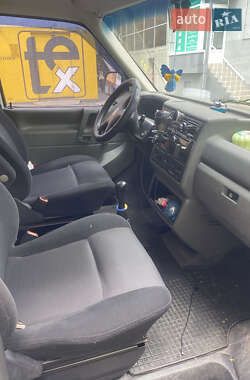 Минивэн Volkswagen Transporter 2000 в 