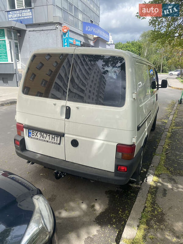 Минивэн Volkswagen Transporter 2000 в Хмельницком