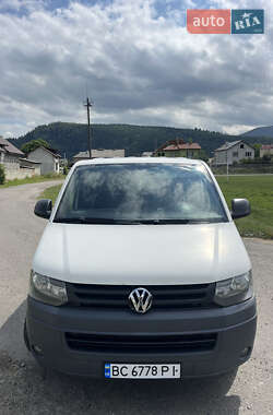 Минивэн Volkswagen Transporter 2010 в 