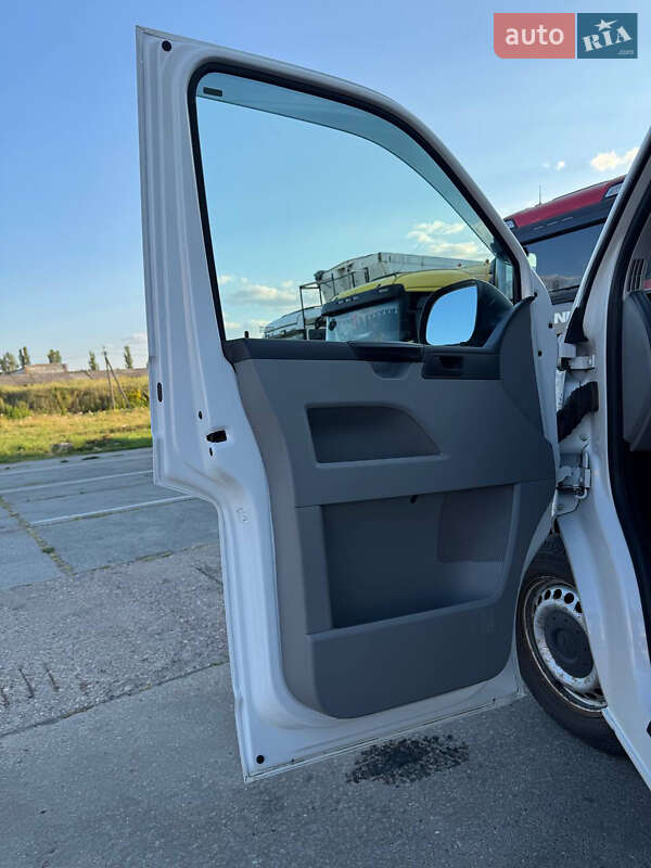 Грузовой фургон Volkswagen Transporter 2014 в Полтаве фото 17 Грузовой фургон Volkswagen Transporter 2014 в Полтаве