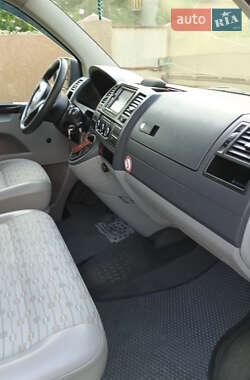 Грузовой фургон Volkswagen Transporter 2013 в 