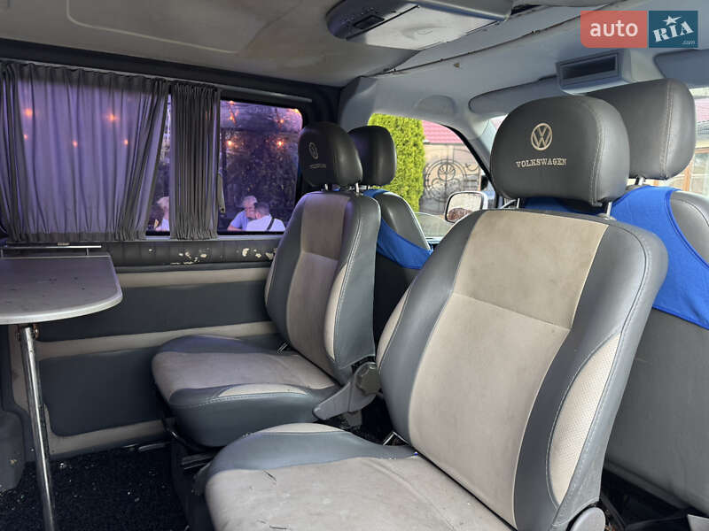 Минивэн Volkswagen Transporter 2007 в Иршаве