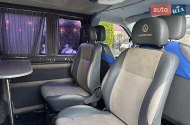 Минивэн Volkswagen Transporter 2007 в 