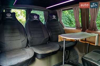Минивэн Volkswagen Transporter 2008 в 