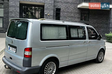 Минивэн Volkswagen Transporter 2010 в 