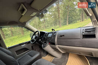 Минивэн Volkswagen Transporter 2004 в 