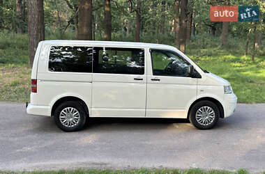 Минивэн Volkswagen Transporter 2004 в 