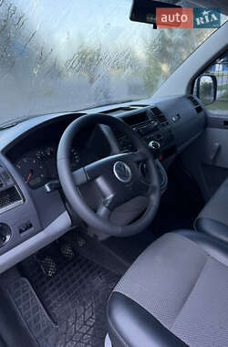 Минивэн Volkswagen Transporter 2006 в 