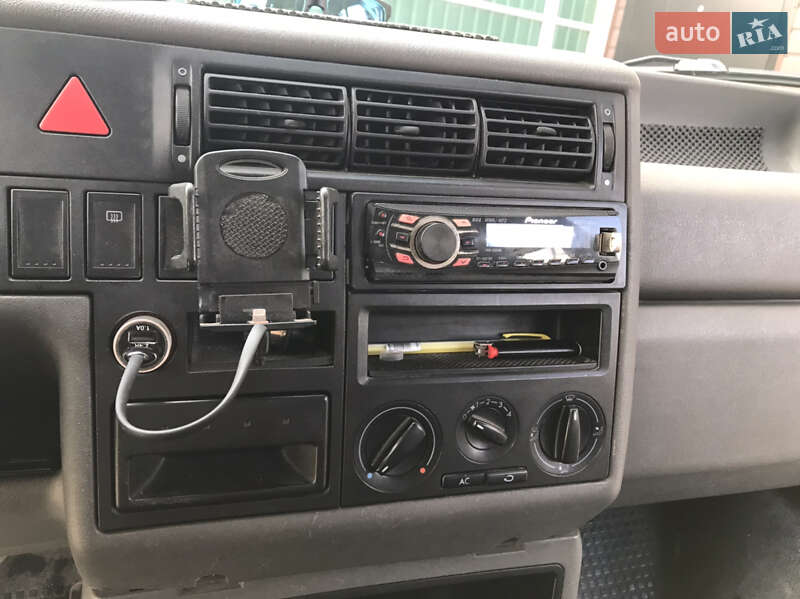 Минивэн Volkswagen Transporter 2003 в Фастове