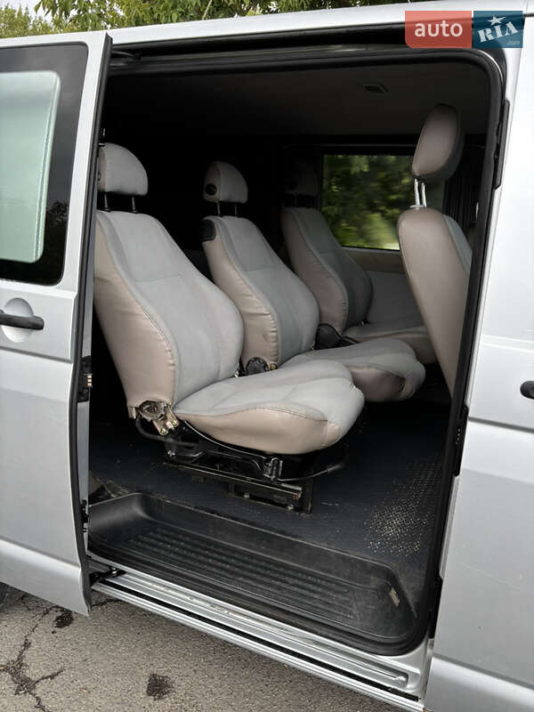 Минивэн Volkswagen Transporter 2010 в Луцке