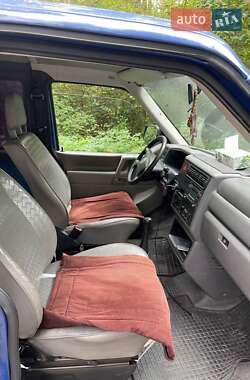 Минивэн Volkswagen Transporter 2003 в 