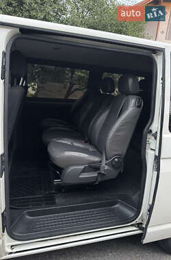 Минивэн Volkswagen Transporter 2008 в 