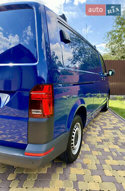 Грузовой фургон Volkswagen Transporter 2021 в 