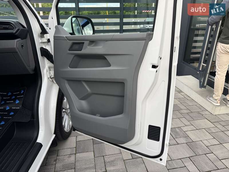 Грузовой фургон Volkswagen Transporter 2020 в Ровно