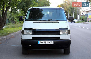 Минивэн Volkswagen Transporter 2000 в 