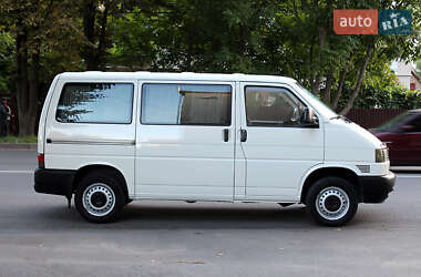 Минивэн Volkswagen Transporter 2000 в 
