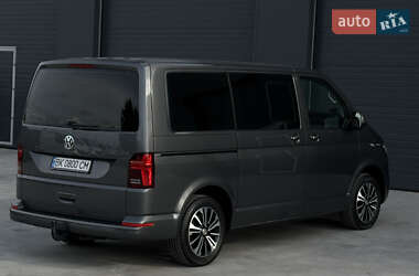 Минивэн Volkswagen Transporter 2021 в 