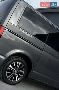 Минивэн Volkswagen Transporter 2021 в 