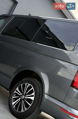 Минивэн Volkswagen Transporter 2021 в 