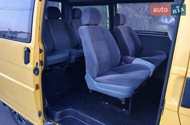 Минивэн Volkswagen Transporter 1998 в 