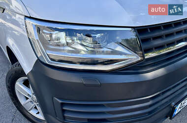 Грузопассажирский фургон Volkswagen Transporter 2019 в 