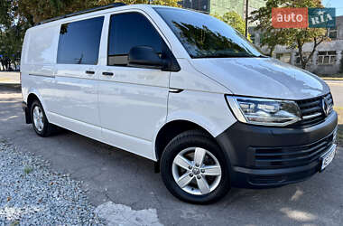 Грузопассажирский фургон Volkswagen Transporter 2019 в 