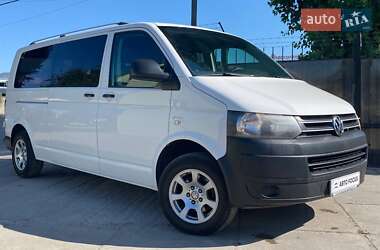 Вантажопасажирський фургон Volkswagen Transporter 2013 в Києві