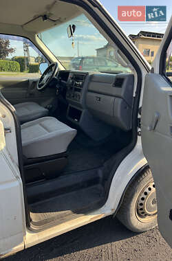 Минивэн Volkswagen Transporter 2002 в 