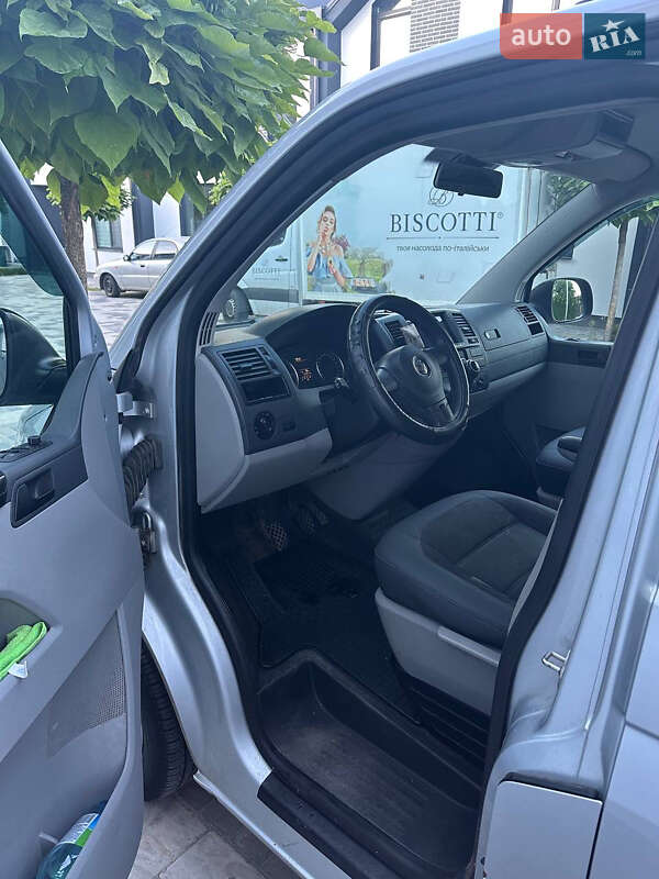 Минивэн Volkswagen Transporter 2015 в Буче фото 19 Минивэн Volkswagen Transporter 2015 в Буче