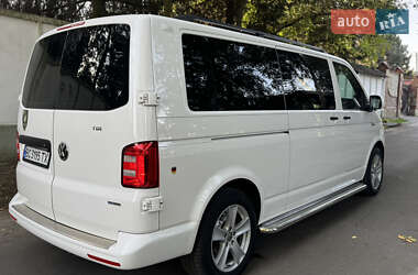 Минивэн Volkswagen Transporter 2016 в 