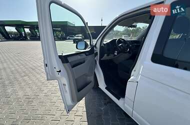 Минивэн Volkswagen Transporter 2015 в 