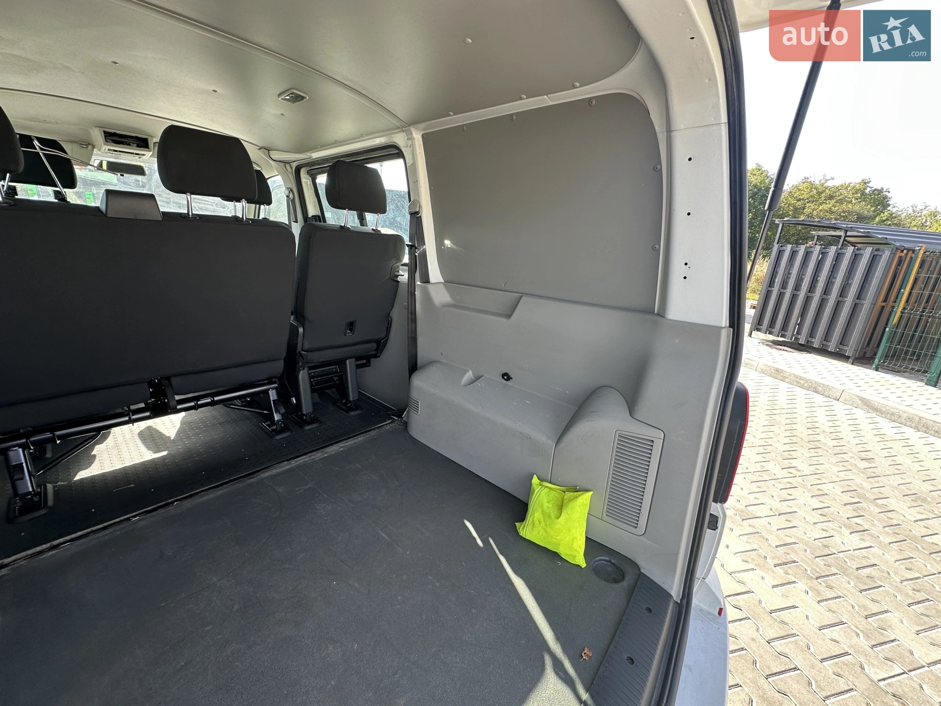 2015 Volkswagen Transporter - мініатюра 14