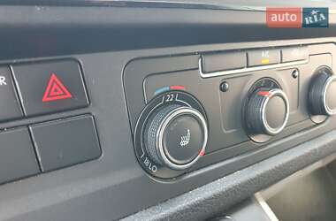Грузовой фургон Volkswagen Transporter 2017 в 
