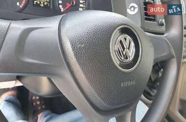 Грузовой фургон Volkswagen Transporter 2017 в 