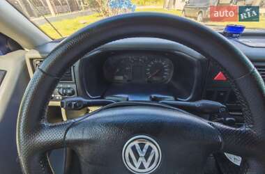 Грузовой фургон Volkswagen Transporter 1999 в 