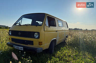 Минивэн Volkswagen Transporter 1987 в 
