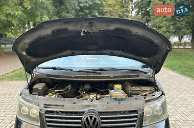 Минивэн Volkswagen Transporter 2006 в 