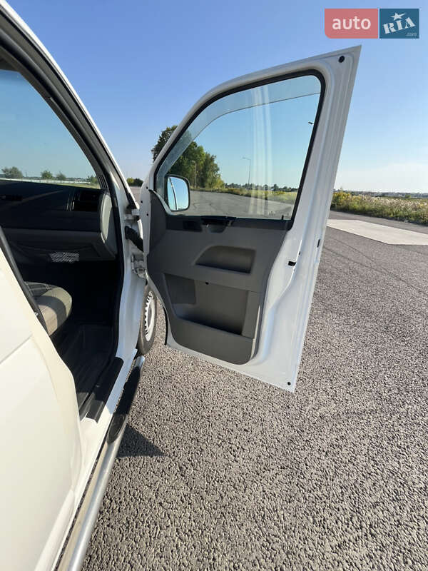 Мінівен Volkswagen Transporter 2008 в Ковелі