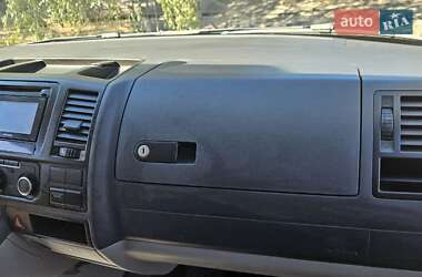Грузовой фургон Volkswagen Transporter 2013 в 
