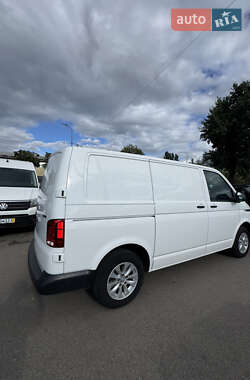 Грузовой фургон Volkswagen Transporter 2021 в 