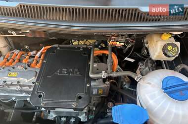 Грузовой фургон Volkswagen Transporter 2020 в 