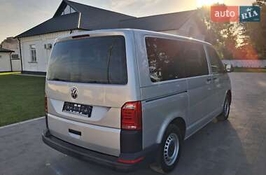 Минивэн Volkswagen Transporter 2016 в 
