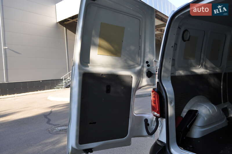 Вантажний фургон Volkswagen Transporter 2020 в Києві фото 27 Вантажний фургон Volkswagen Transporter 2020 в Києві