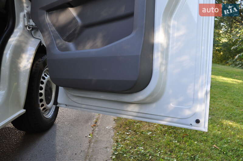 Вантажний фургон Volkswagen Transporter 2020 в Києві фото 54 Вантажний фургон Volkswagen Transporter 2020 в Києві