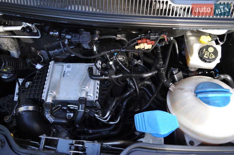 Вантажний фургон Volkswagen Transporter 2020 в Києві фото 59 Вантажний фургон Volkswagen Transporter 2020 в Києві