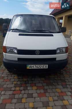 Вантажний фургон Volkswagen Transporter 1999 в Шептицькому