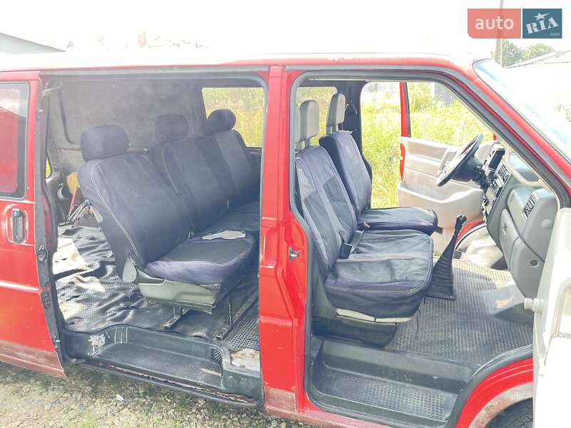 Минивэн Volkswagen Transporter 1996 в Дрогобыче