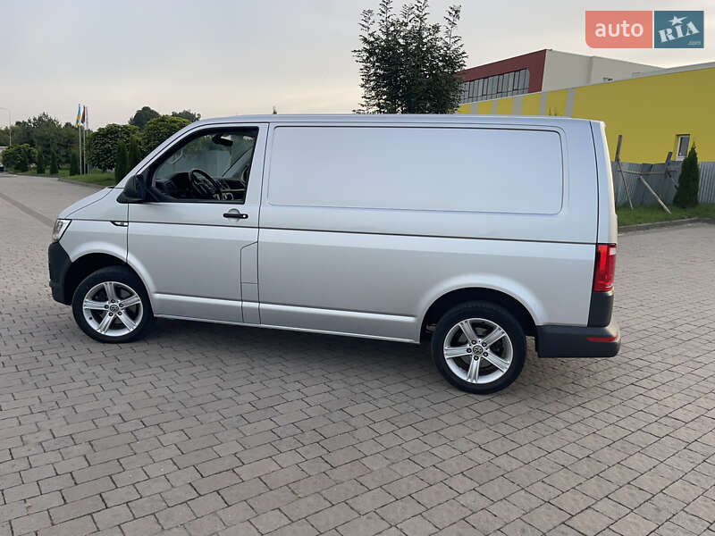 Грузовой фургон Volkswagen Transporter 2019 в Львове